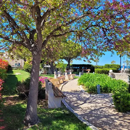 Riodia Seaview Apartment *